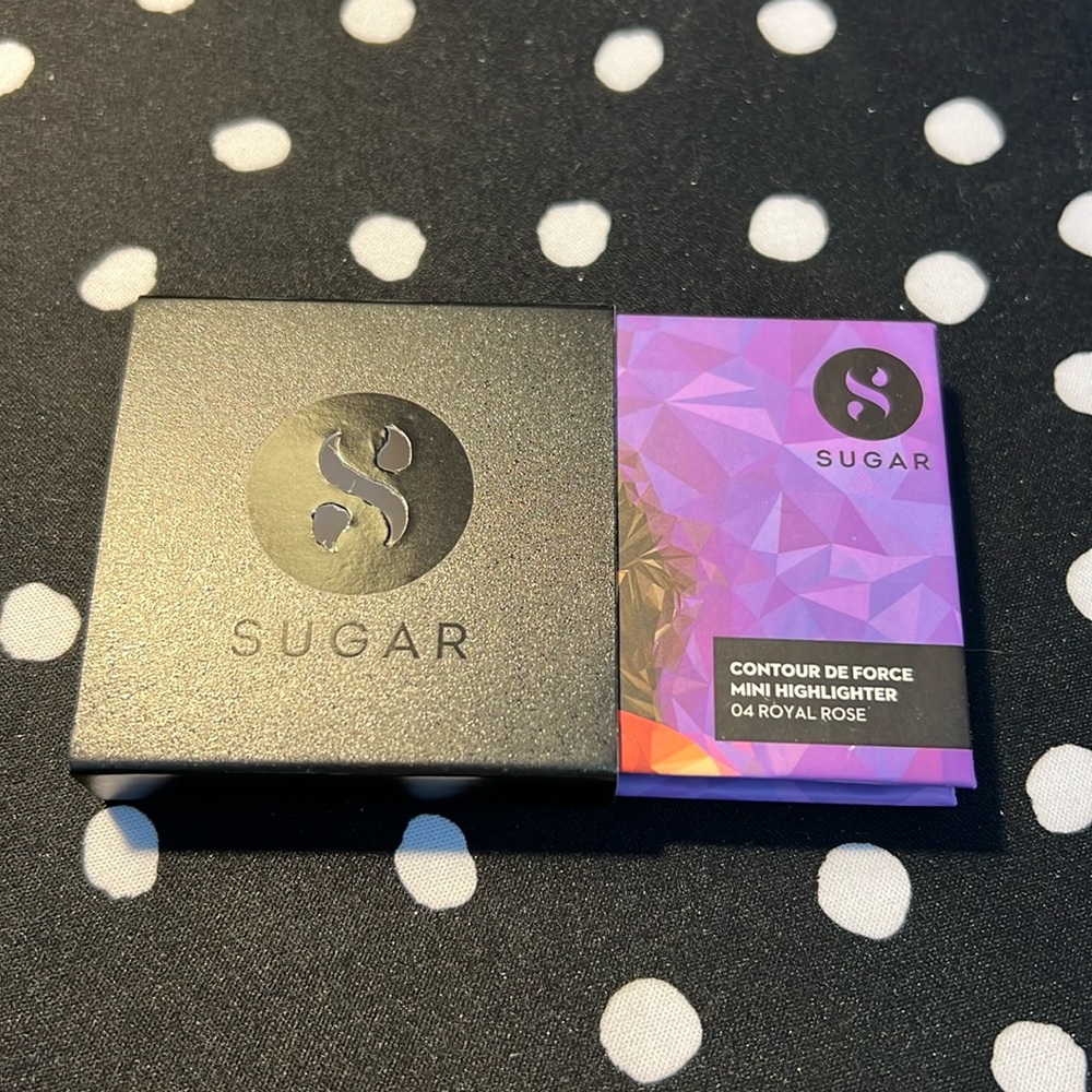 New Sugar Cosmetics Contour de Force Mini Highlighter- Royal Rose